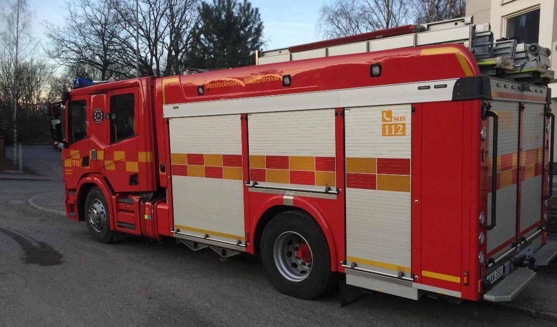 Räddningstjänst blev utsatt för stenkastning i Rosenlund i Malmö. Foto: Tony Lingefors