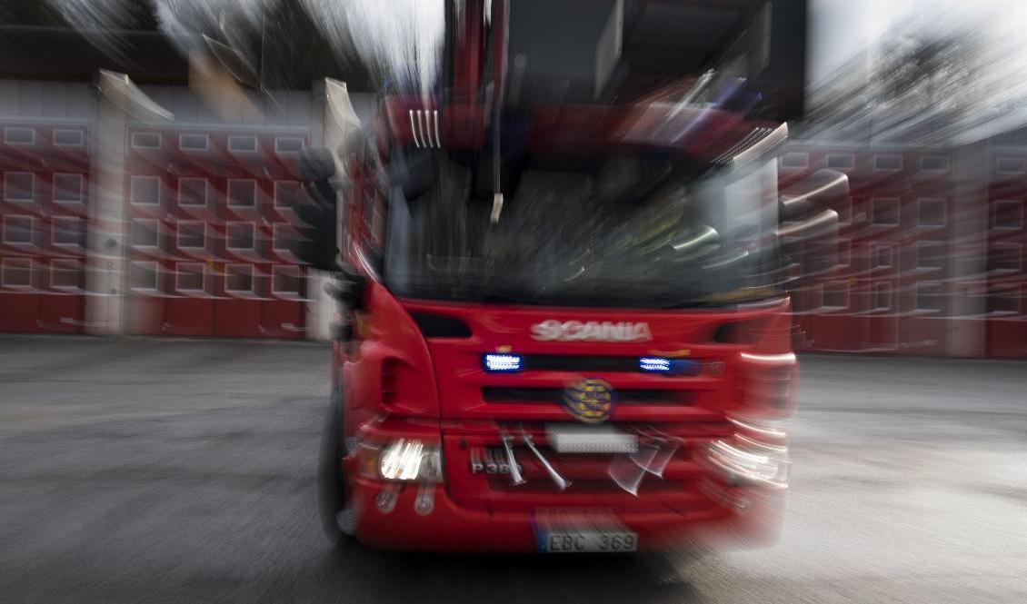 Räddningstjänst från tre stationer har kallats till branden i Åkersberga. Arkivbild. Foto: Pontus Lundahl/TT