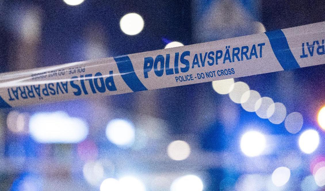 Polisen upprättade stora avspärrningar under mannens vansinnesfärd. Arkivbild. Foto: Johan Nilsson/TT