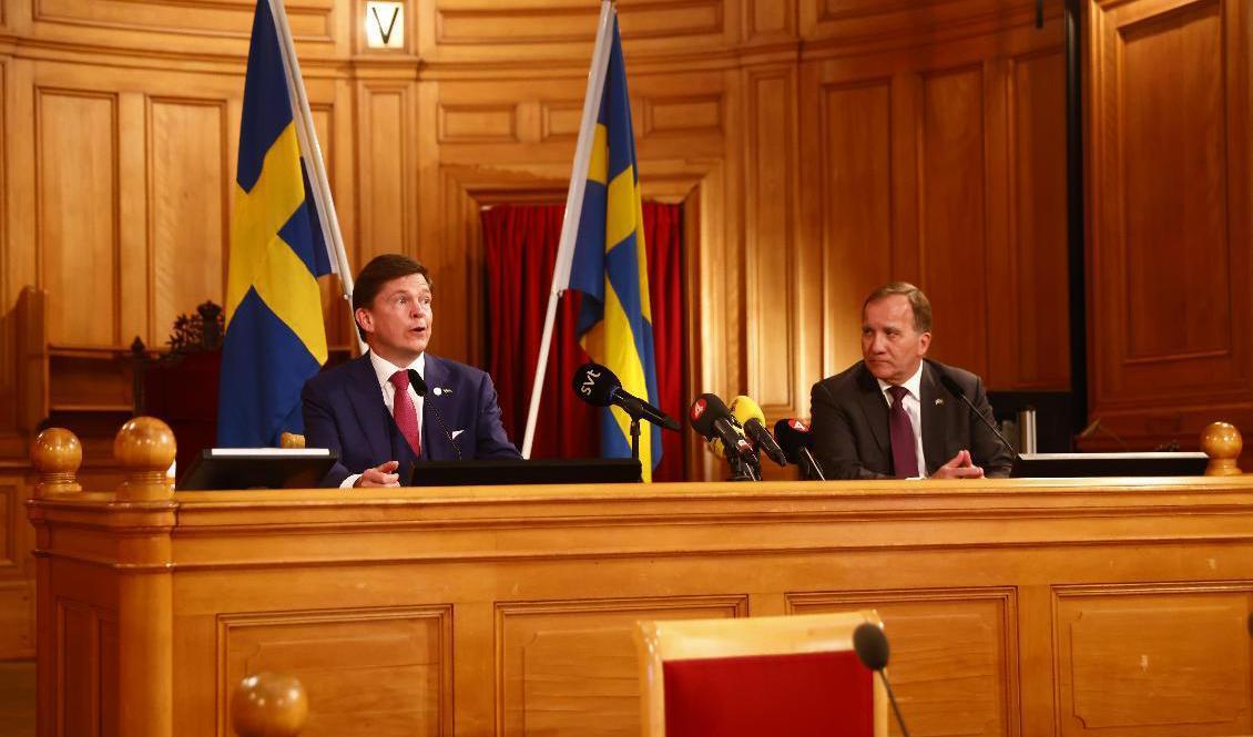 Riksdagens talman Andreas Norlén håller pressträff med Stefan Löfven (S). Foto: Stefan Jerrevång/ TT