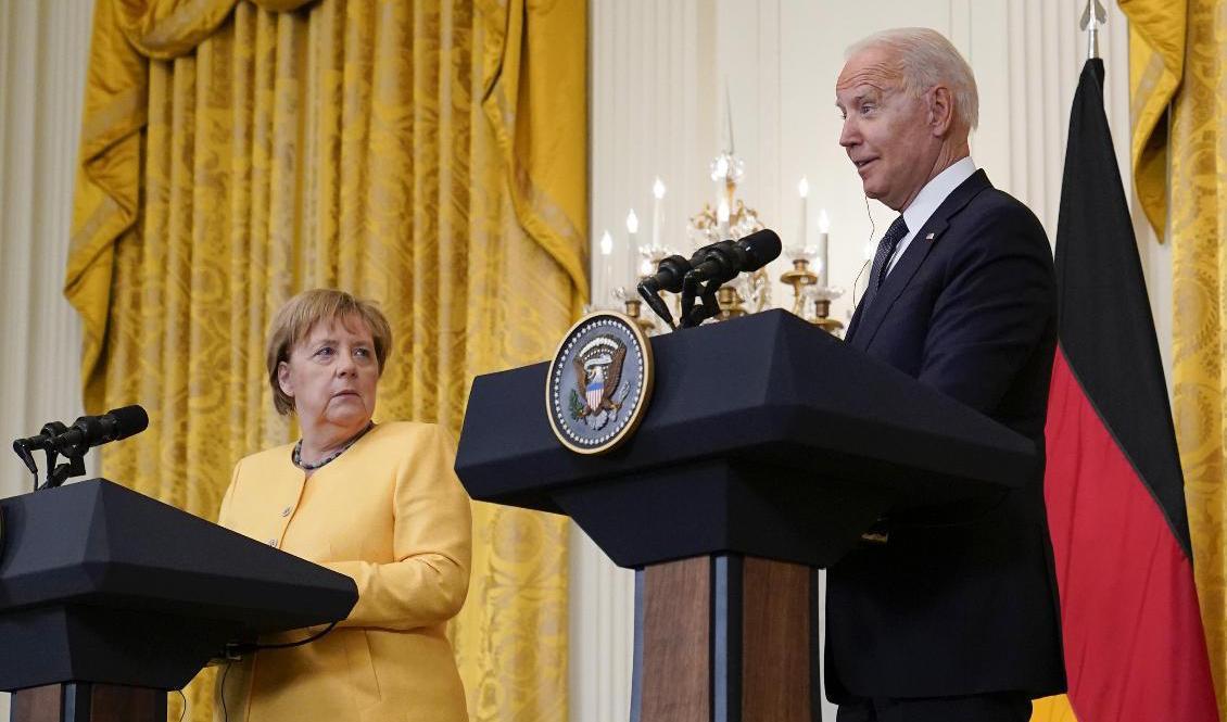 Nordstream 2 dominerade agendan när Tysklands förbundskansler Angela Merkel förra veckan besökte USA:s president Joe Biden. Arkivbild. Foto: Susan Walsh/AP/TT