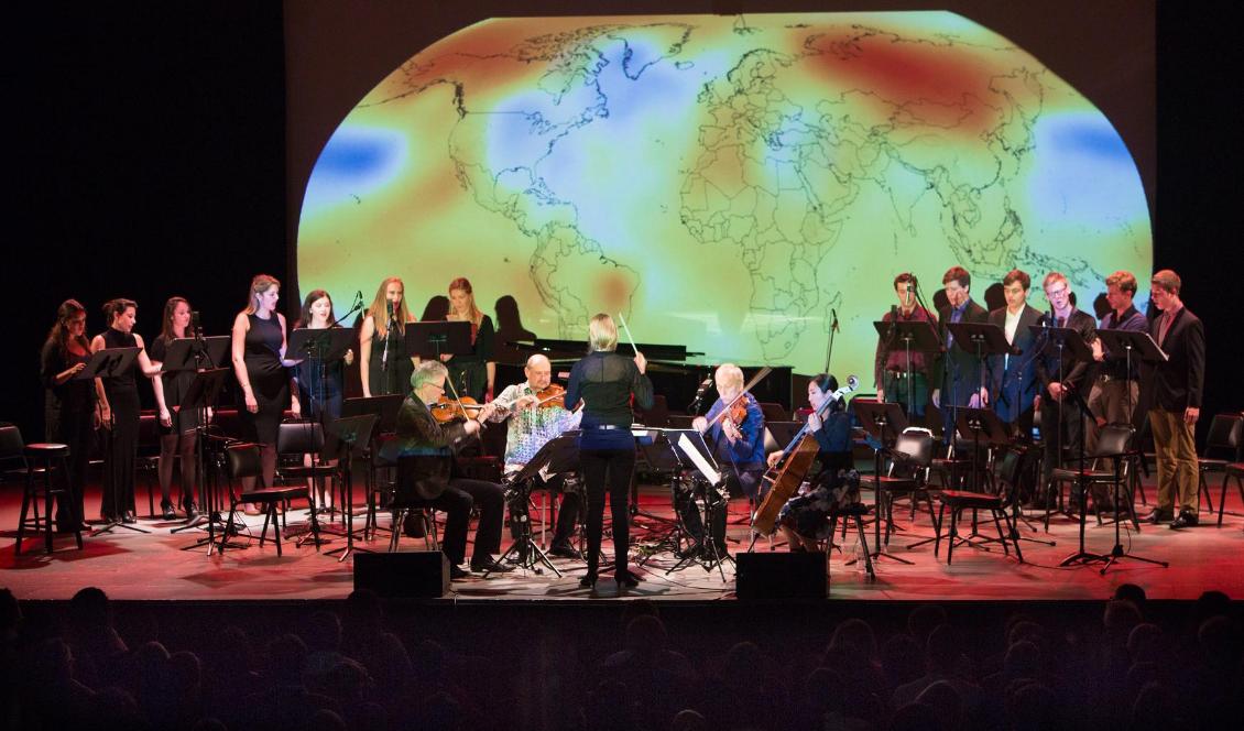 Kvartetten The Kronos framför tillsammans med Æons musikensemble stycket "Rise" av Vladislav Boguinias, New York den 23 september 2015. Foto: Benjamin Chasteen