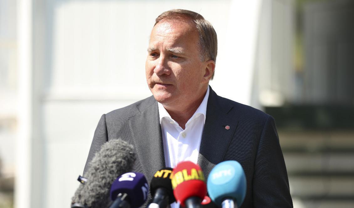 Statsminister Stefan Löfven ger besked om de fortsatta restriktionerna vid en pressträff. Arkivbild. Foto: Beate Oma Dahle/TT