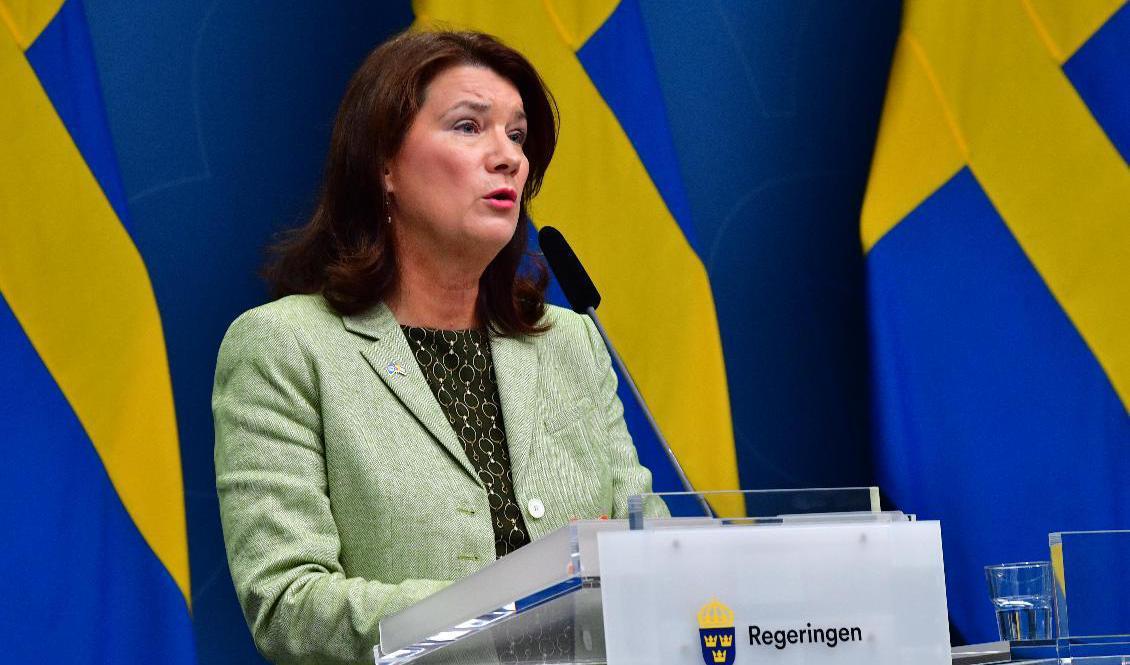 Utrikesminister Ann Linde på söndagen pressträff. Foto: Jonas Ekströmer/TT