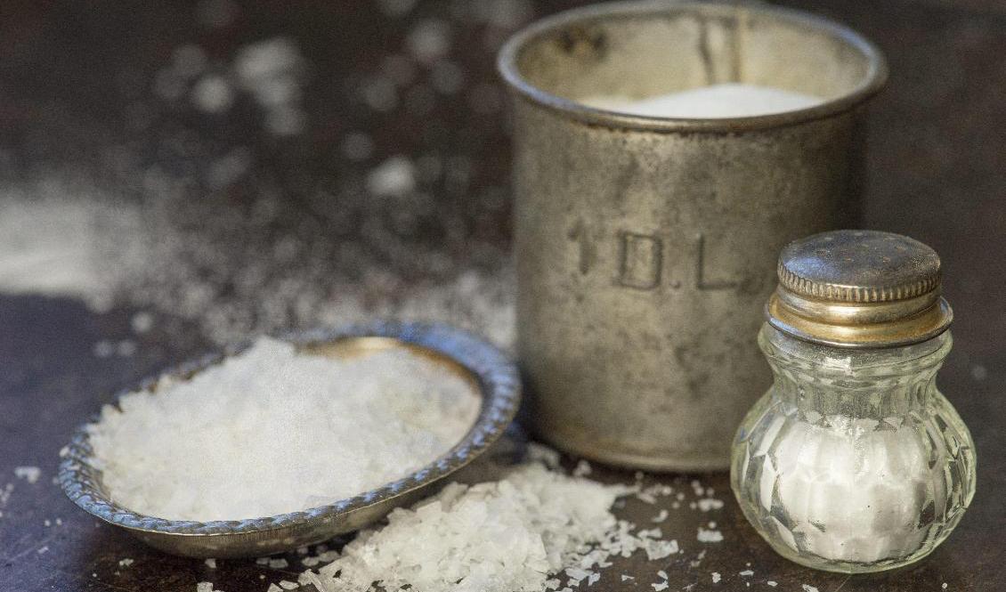 Hög konsumtion av salt kopplas till 22 procent av sjukdomarna i kranskärlen. Arkivbild. Foto: Leif R Jansson/TT