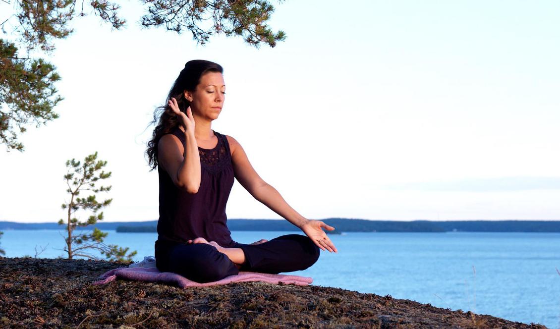 Meditationer ses traditionellt som ett sätt att kunna se igenom distraktioner och saker man är fäst vid som griper tag i ens uppmärksamhet. Foto: Tobias Elvhage