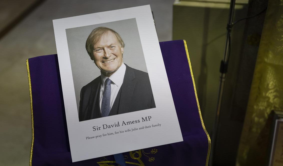 Parlamentsledamoten David Amess höggs till döds den 15 oktober i en kyrka i Leigh-on-Sea i Essex i Storbritannien. Foto: Dan Kitwood/Getty Images