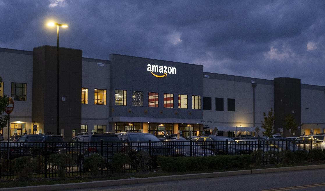 Amazons logistikcentrum i New York. Arkivbild. Foto: Craig Ruttle/AP/TT