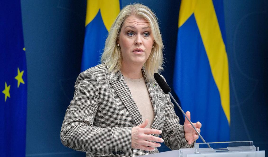 Socialministern gav till slut upp somligt av sin vägran att lämna ut regeringshandlingar till Coronakommissionen.
Foto: Jessica Gow/TT News Agency/AFP via Getty Images. Arkivbild