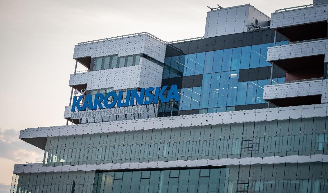 
Region Stockholms beslut att bevilja sjukhusdirektören på Nya Karolinska högre lön än statsministern är den ultimata kränkningen mot alla i Region Stockholm som slitit under pandemin. Foto: Sofia Drevemo                                            