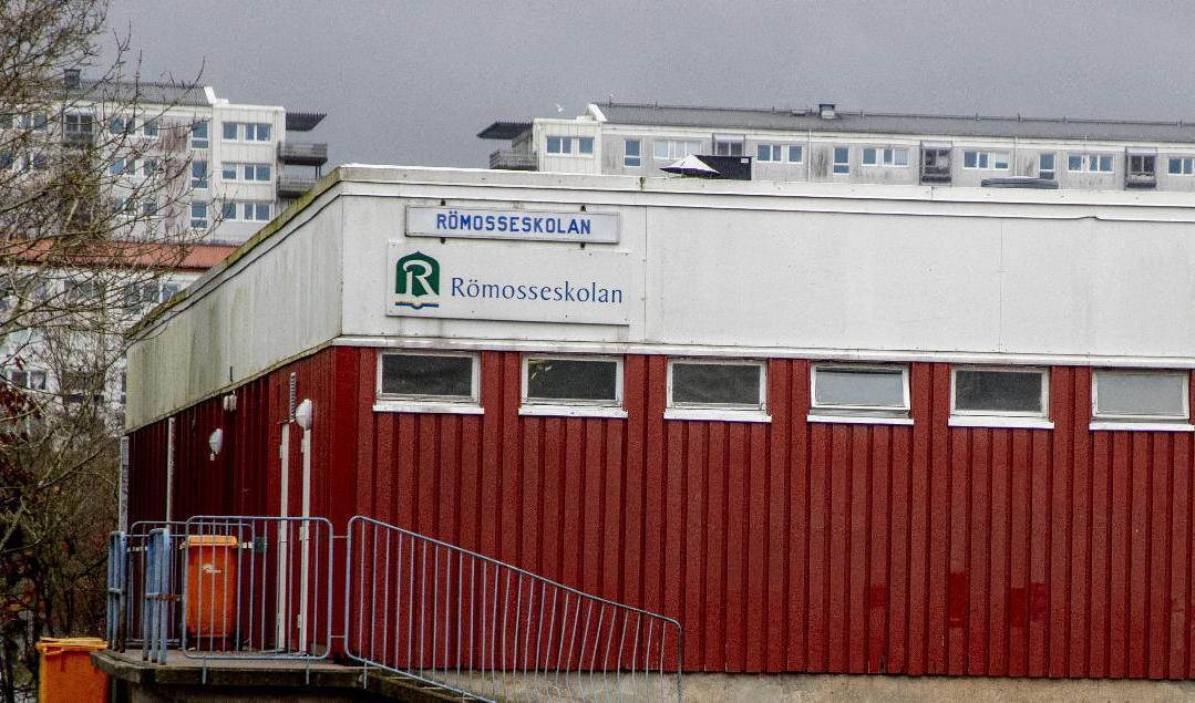 Skolinspektionen gör ett nytt försök att stänga Römosseskolan i Göteborg. Arkivbild. Foto: Adam Ihse/TT