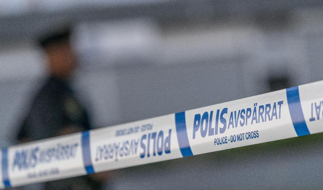 

Polisen misstänker att en svårt skadad tonåring som hittats på en gata i Kalmar utsatts för mordförsök. Arkivbild. Foto: Johan Nilsson/TT                                                                                        