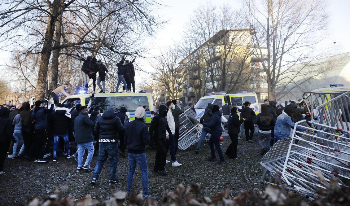 En ögonblicksbild från upploppet i Sveaparken i Örebro. Arkivbild. Foto: Kicki Nilsson/TT