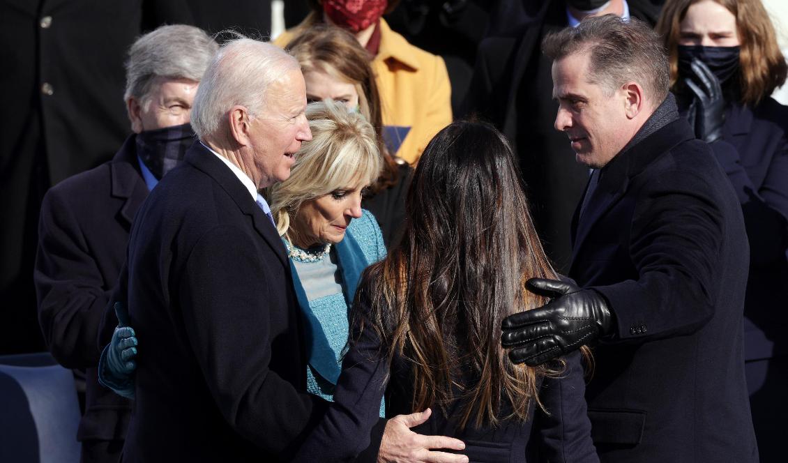 På bilden syns USA:s president Joe Biden och hans son Hunter Biden. Foto: Alex Wong/Getty Images