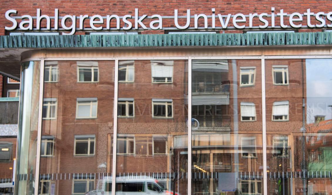 Bristen på sjuksköterskor fortsätter att ställa till problem för Sahlgrenska universitetssjukhuset. I sommar får alla som skjuter på sin semester 10 000 kronor i veckan. Men trots det räcker sköterskorna inte till. Foto: Sahlgrenska universitetssjukhuset