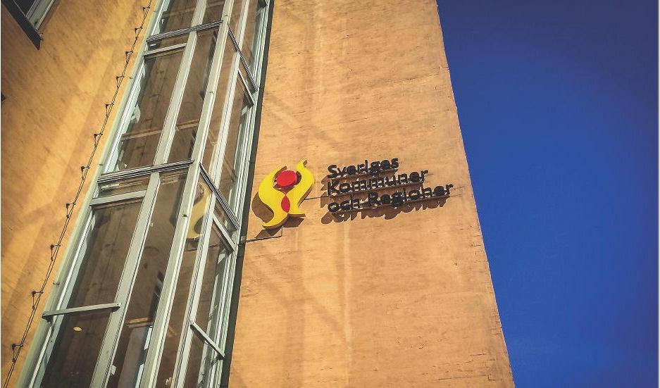 SKR liknades vid en drake av en anonym regeringstjänsteman under pandemin. Sjukhusläkarföreningen följer spåret. Foto: Sofia Drevemo