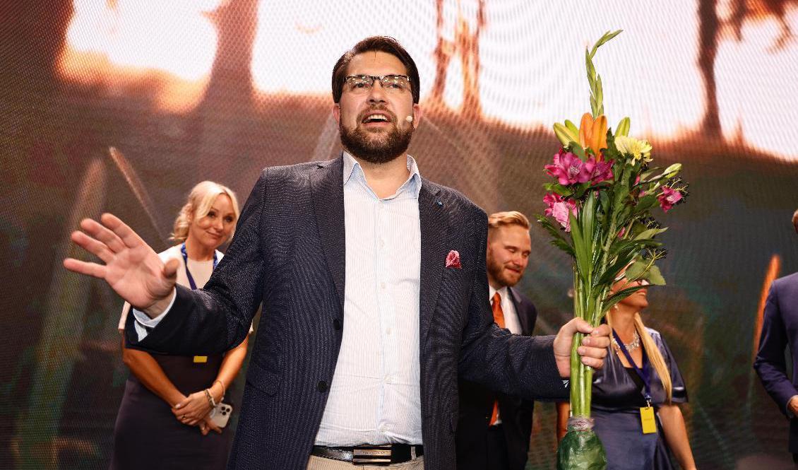Sverigedemokraternas partiledare Jimmie Åkesson under partiets valvaka i Nacka. Foto: Stefan Jerrevång/TT