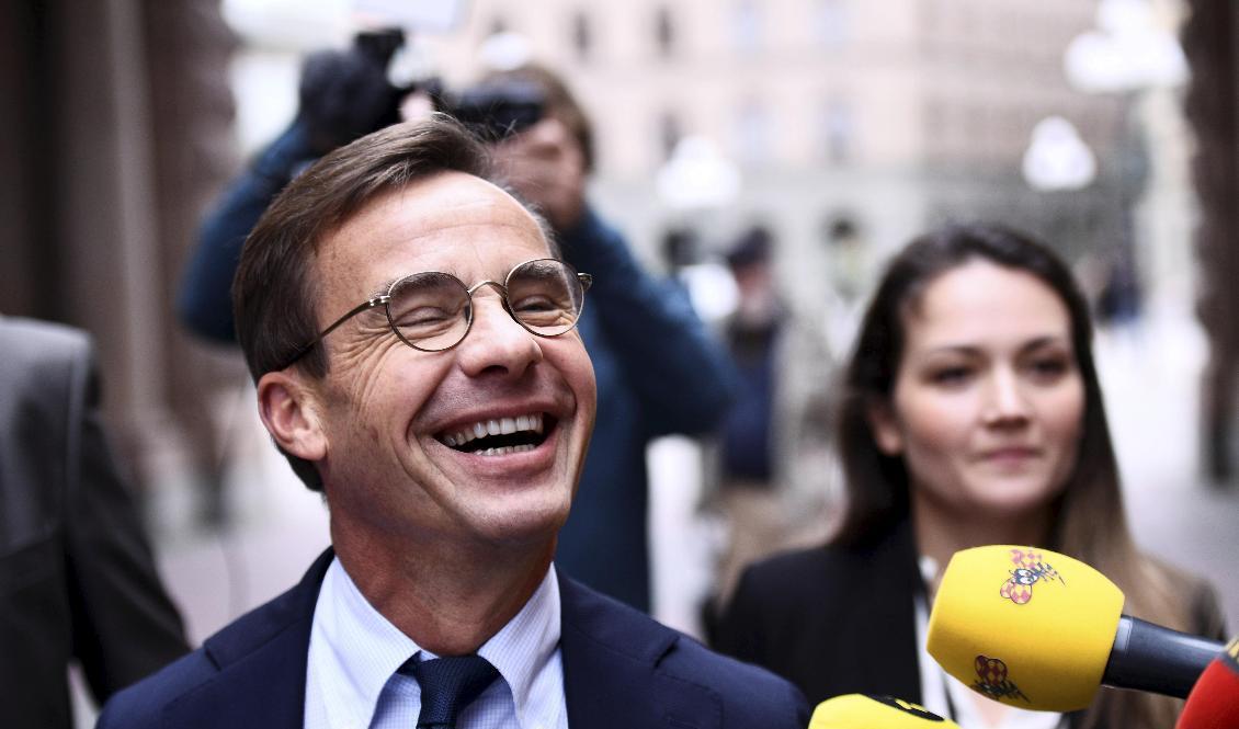 Moderaternas partiledare Ulf Kristersson (M) på väg till riksdagens talman. Foto: Tim Aro/TT