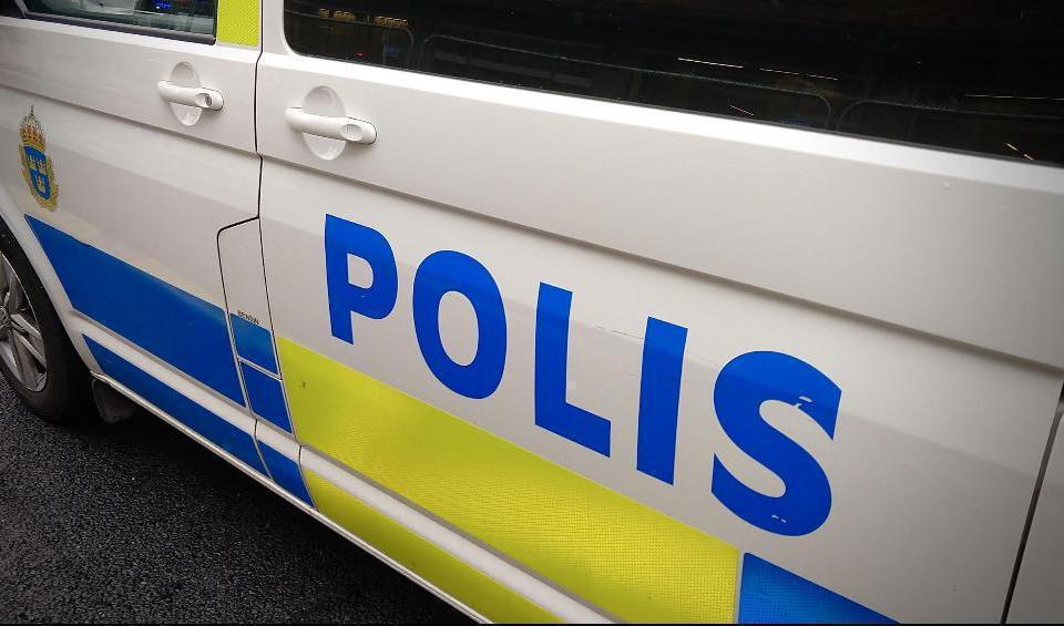 Polis i Stockholm beslagtog 500 kilo narkotiska i samband med en husrannsakan i lördags. Foto: Epoch Times. Arkivbild.