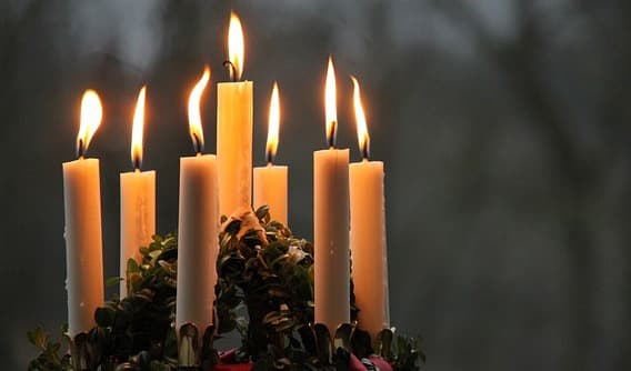 En traditionell luciakrona. Foto: Public Commons