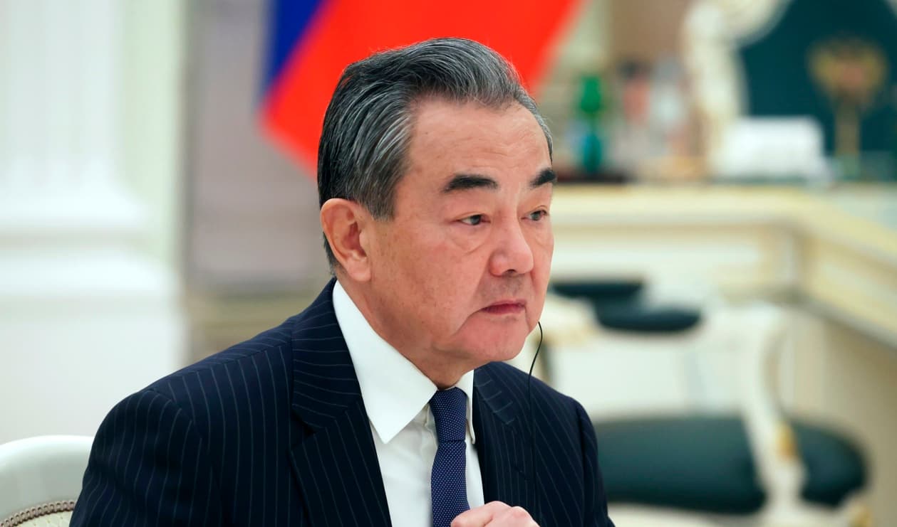 Kinas toppdiplomat Wang Yi har medlat mellan Iran och Saudiarabien. Arkivbild. Foto: Anton Novoderezhkin/Sputnik/Kremlin Pool Photo/AP/TT
