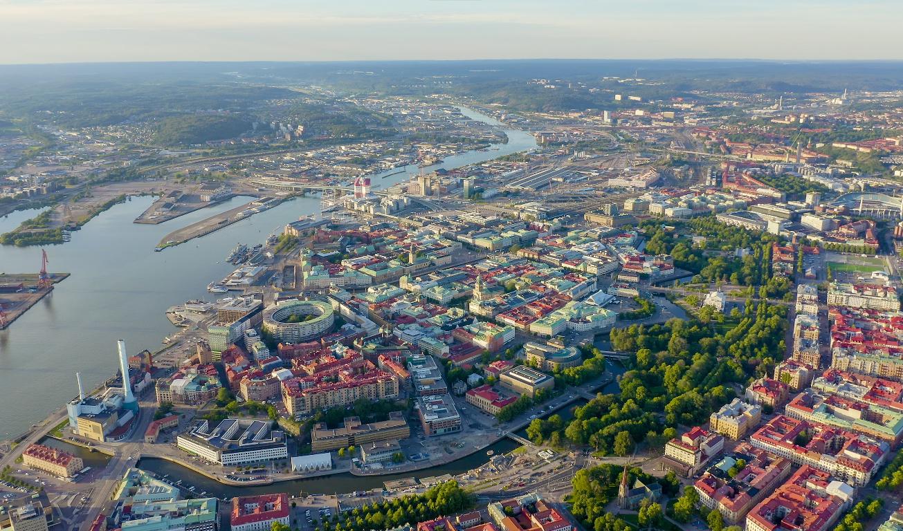 Hur länge ska empatin mäkta med att känna in all skändning? Men i stark empati finns också hopp och möjlighet till aktion. Foto: Shutterstock