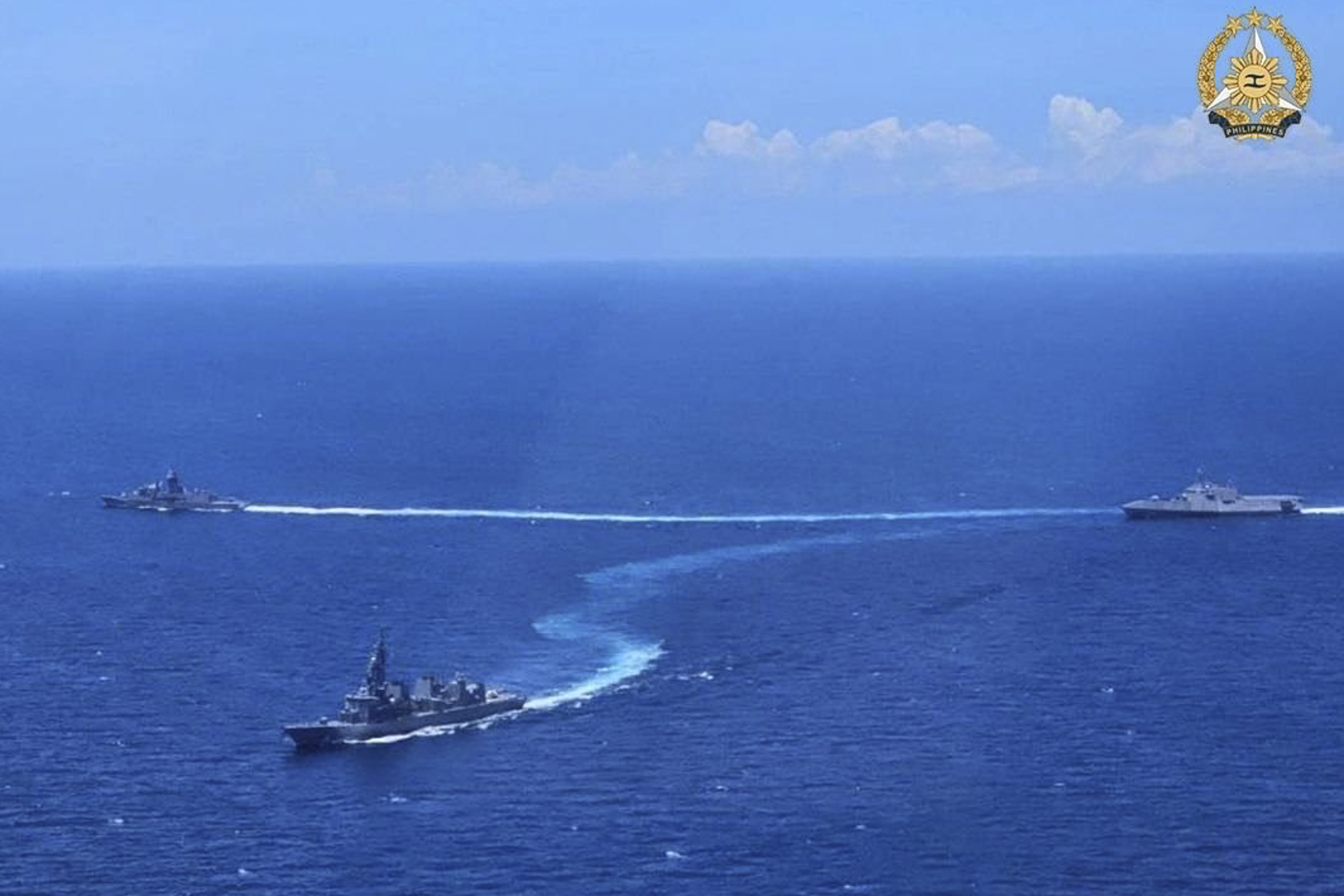 Den militära närvaron är stor i omtvistade Sydkinesiska sjön. Arkivbild. Foto: Filippinernas militär via AP/TT