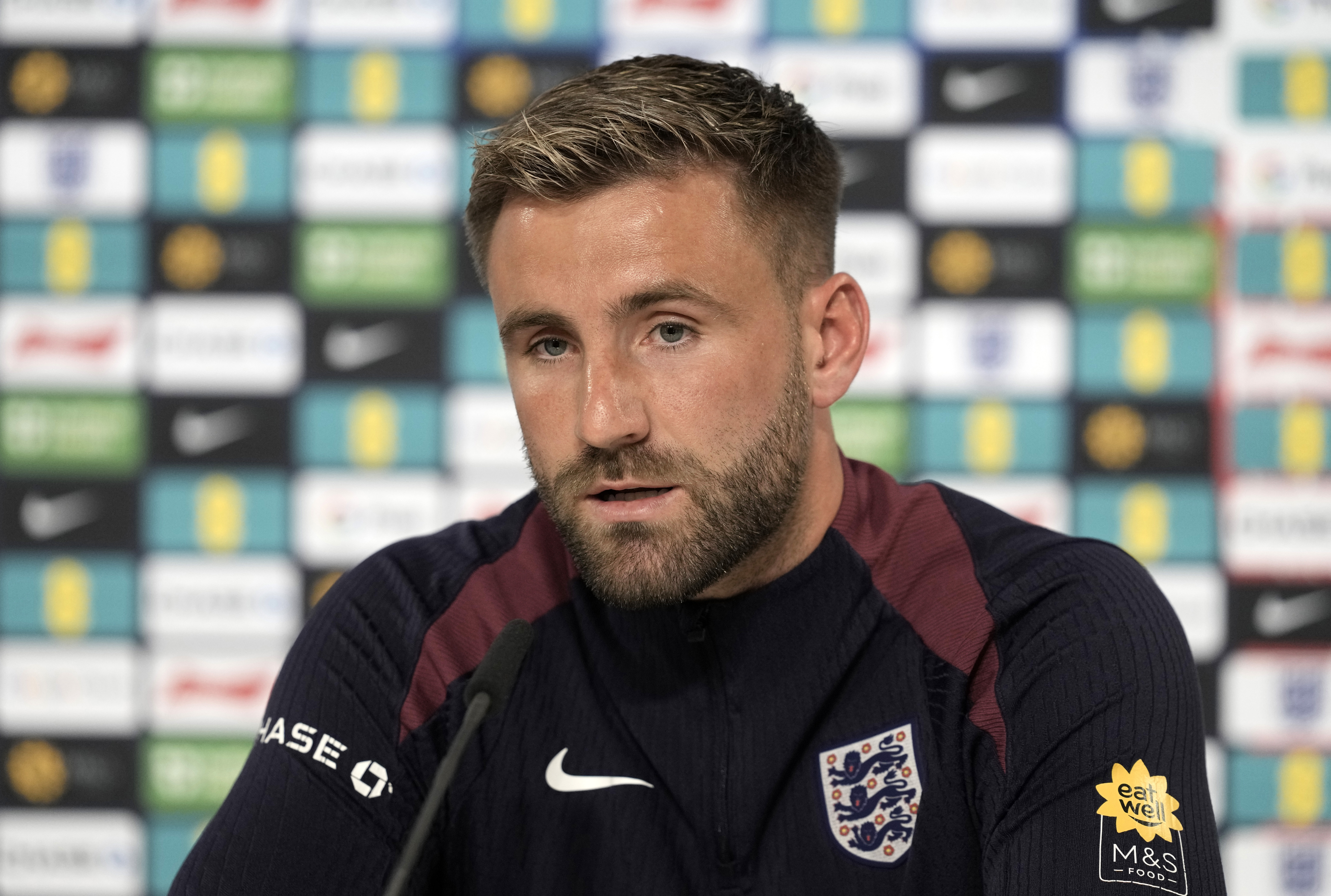 Luke Shaw har fått skarp kritik efter att ha skadat sig igen. Arkivbild. Foto: Thanassis Stavrakis/AP/TT