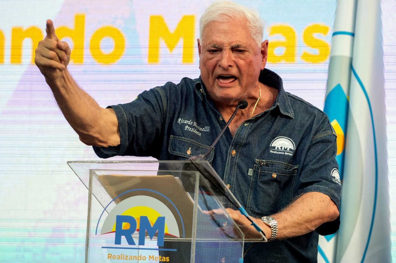Panamas tidigare president Ricardo Martinelli under ett kampanjmöte 2024. Foto: Agustin Herrera/AP/TT