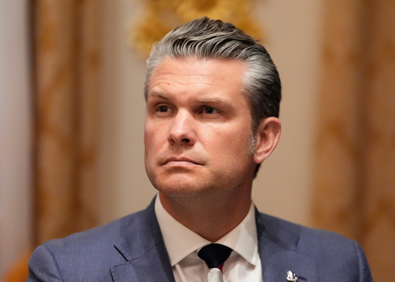 USA:s krigsminister Pete Hegseth i Vita huset tidigare i oktober. Foto: Alex Brandon/AP/TT
