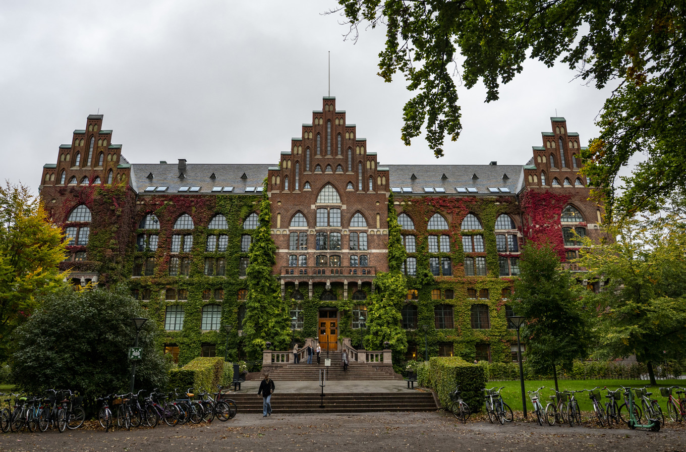 Universitetsbiblioteket i Lund i höstfärger. Arkivbild. Foto: Johan Nilsson/TT