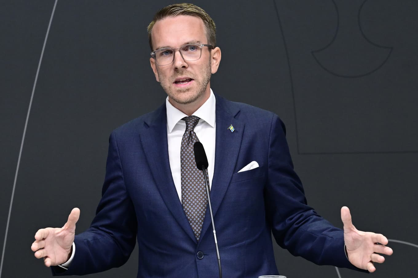 Infrastruktur- och bostadsminister Andreas Carlson (KD). Arkivbild. Foto: Jonas Ekströmer/TT