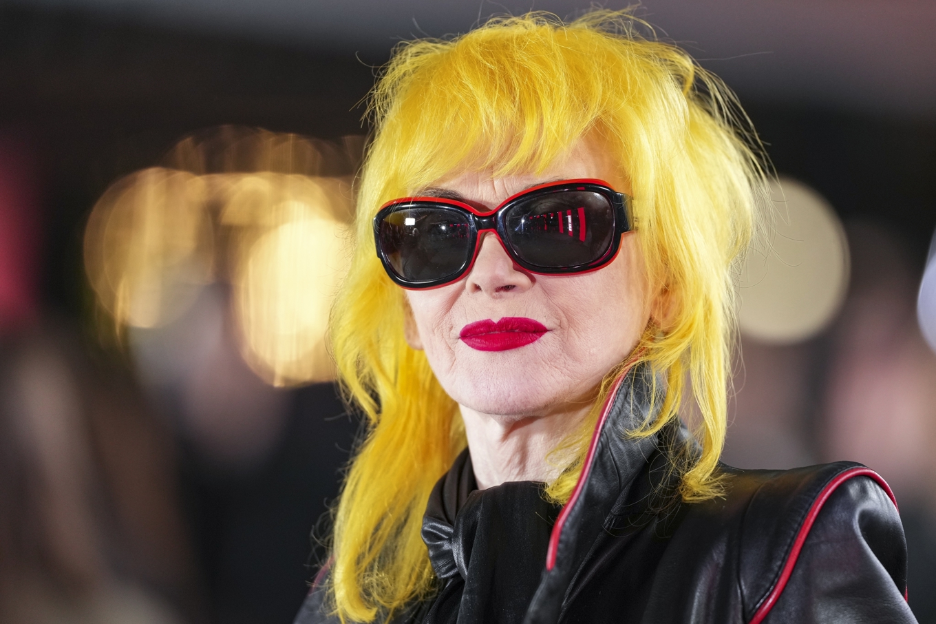 Modedesignern Pam Hogg, här 2024, har avlidit. Arkivbild. Foto: Scott A Garfitt/AP/TT