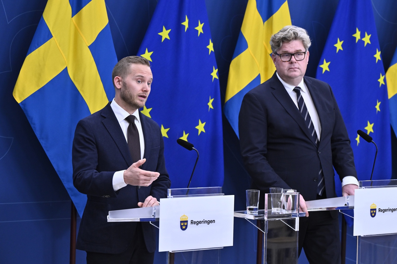 Henrik Vinge (SD) och justitieminister Gunnar Strömmer (M) presenterar grundlagsändringar. Foto: Christine Olsson/TT