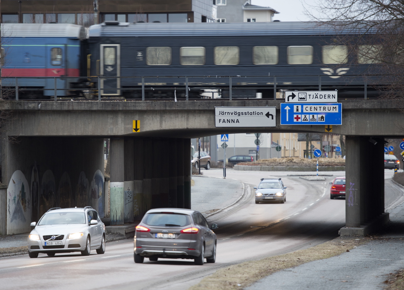 Regeringen vill pröva nya sätt att organisera och bygga statliga väg- och järnvägsprojekt. Arkivbild. Foto: Fredrik Sandberg/TT