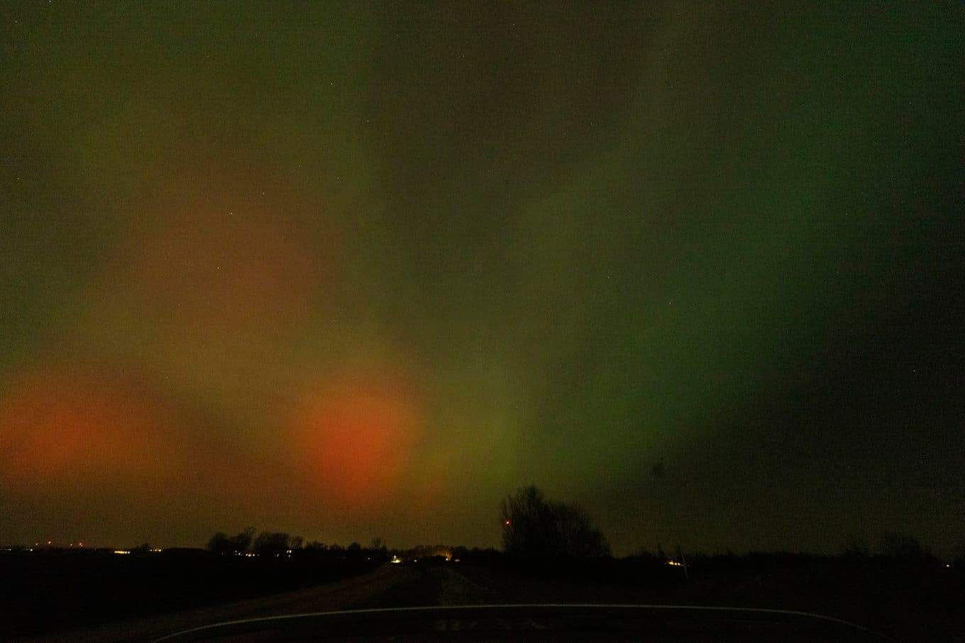 Norrsken utanför Vellinge i Skåne under måndagskvällen. Foto: Andreas Hillergren/TT