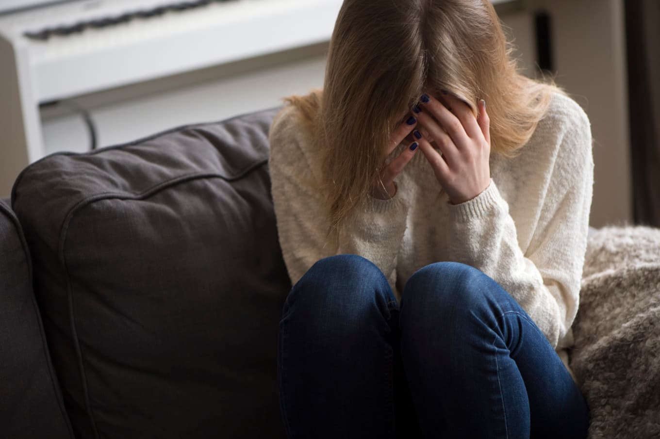 Andelen unga tonårsflickor som behövt vård efter att de skadat sig själva har fördubblats mellan 2015 och 2023. Arkivbild. Foto: Fredrik Sandberg/TT