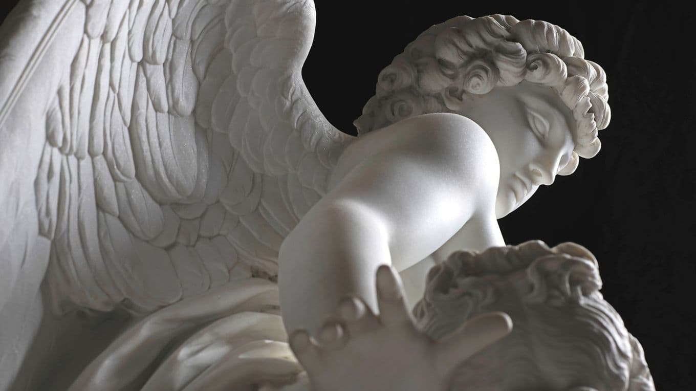 Del av Johan Tobias Sergels skulptur ”Amor och Psyke”, beställd av Ludvig XV av Frankrike, från 1787. Foto: Viktor Fordell/Nationalmuseum