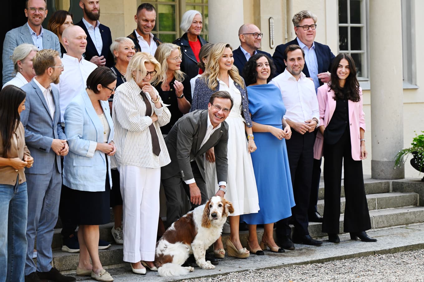 Statsminister Ulf Kristersson (M) och regeringen under en träff på Harpsund. Foto: Henrik Montgomery/TT
