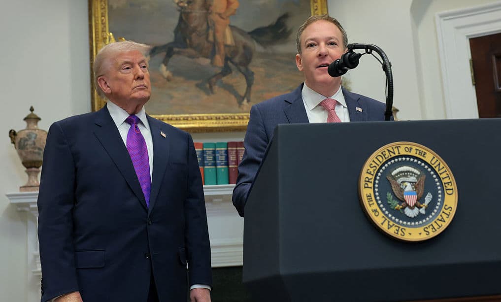 USA:s president Donald Trump och EPA-chefen Lee Zeldin under presskonferensen i Vita huset den 12 februari. Foto: Anna Moneymaker/Getty Images