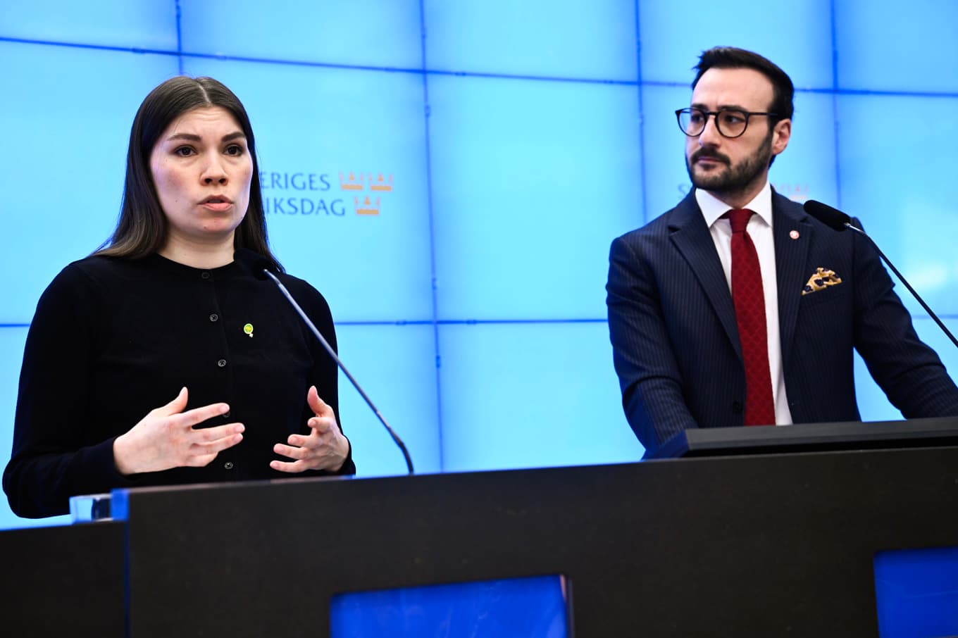 Annika Hirvonen (MP) och Tony Haddou (V). Foto: Henrik Montgomery/TT
