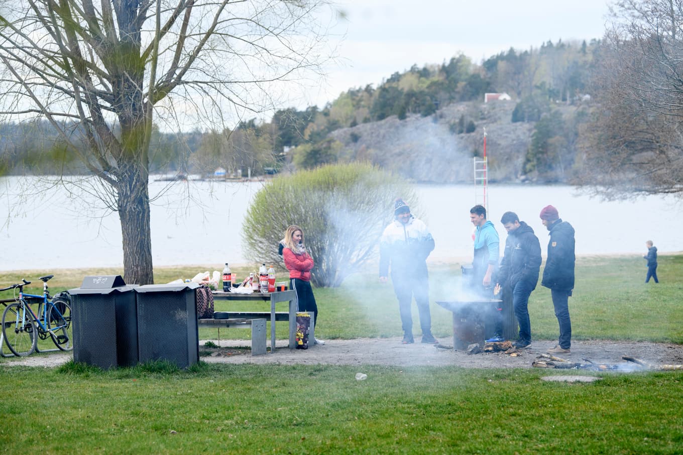 SMHI manar till försiktighet vid eldning. Arkivbild. Foto: Henrik Montgomery/TT