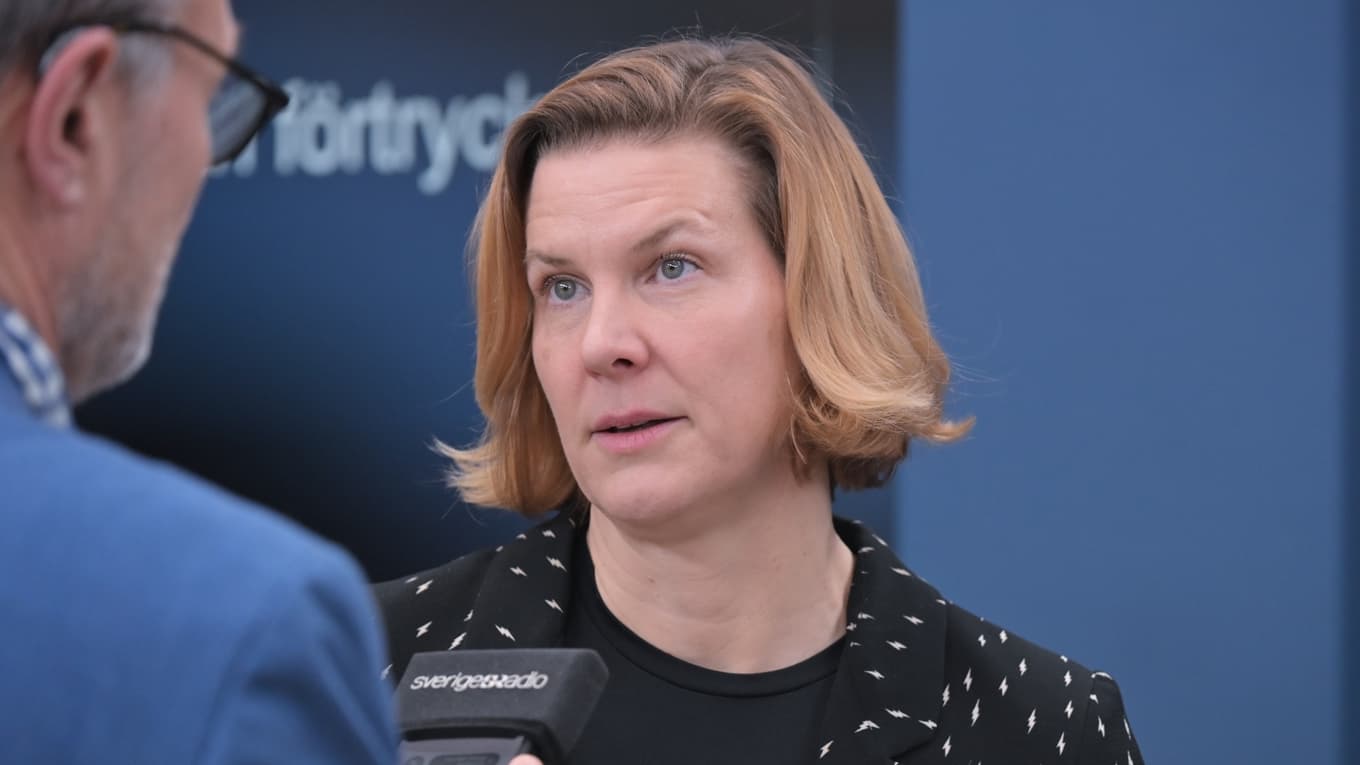 Jämställdhetsminister Nina Larsson (L) konstaterar att hedersrelaterat våld är en av de värsta formerna av kvinnoförtryck i Sverige i dag. Foto: Roger Sahlström