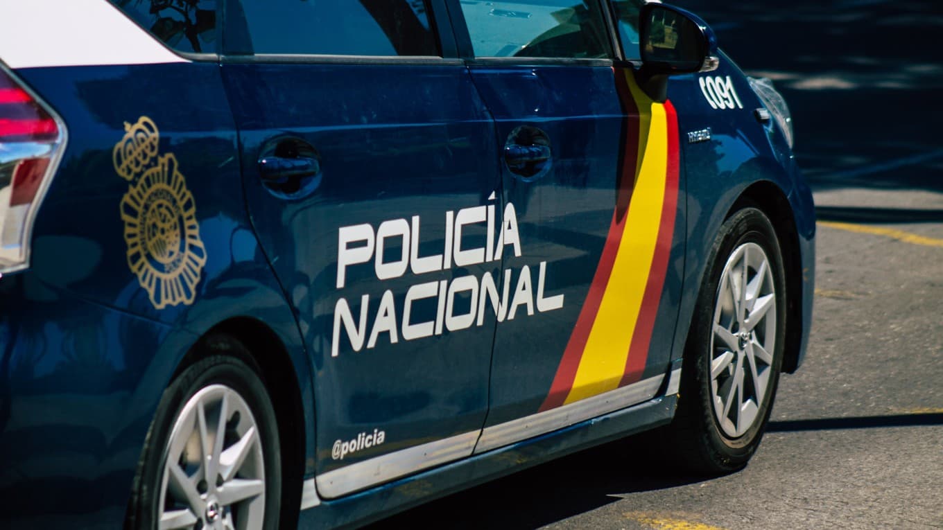 Spansk polis har sedan en tid tillbaka utrett ett internationellt nätverk som misstänks ha utnyttjat ukrainska kvinnor. Foto: Jose Hernandez/Shutterstock