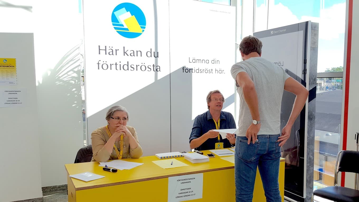 Många svenska väljare oroas att det kommer att förekomma vilseledande information i samband med valet i höst. Foto: Blanca Ley