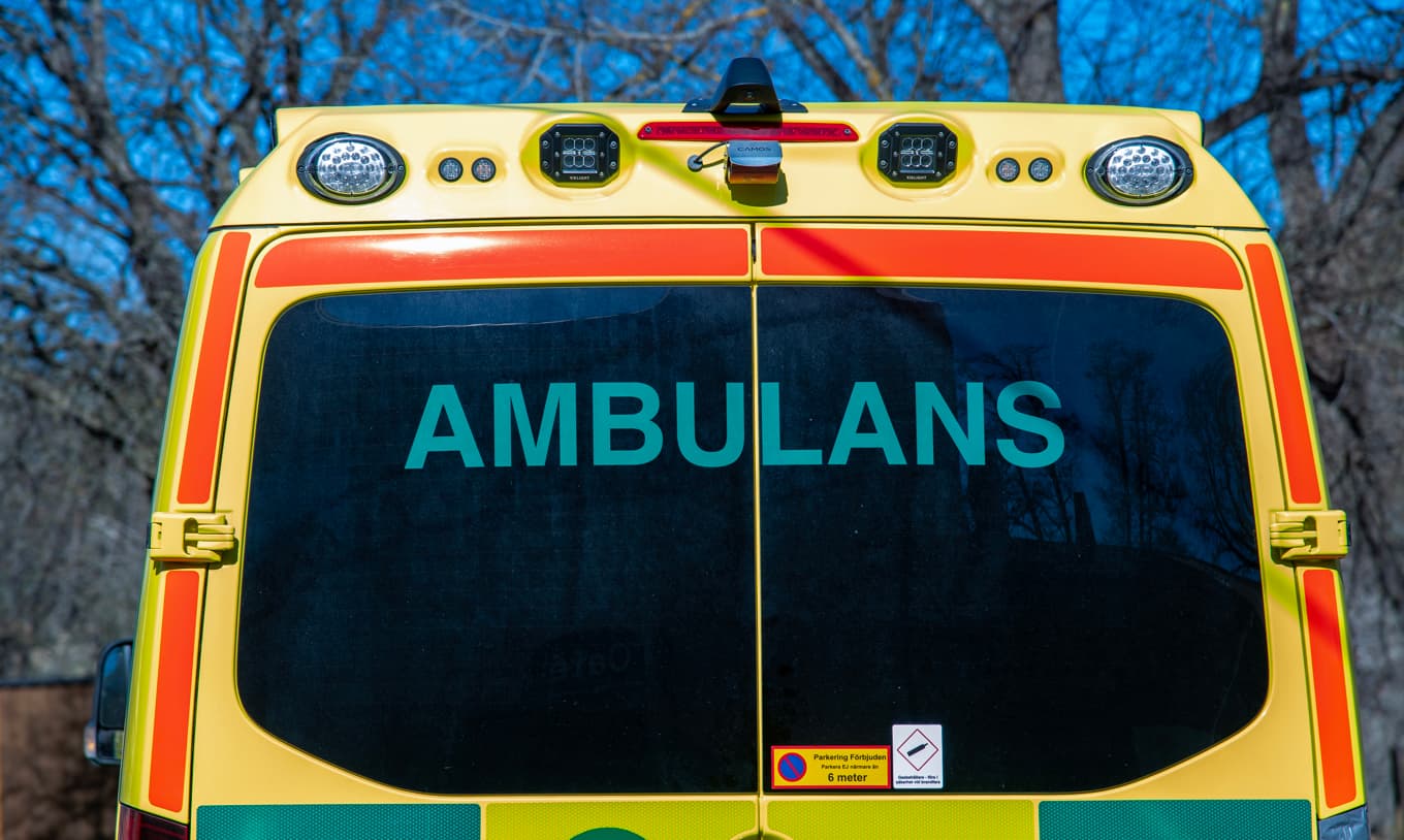 Kvinnan fördes med ambulans till sjukhus men hennes liv gick inte att rädda. Arkivbild. Foto: Susanna Persson Öste/TT