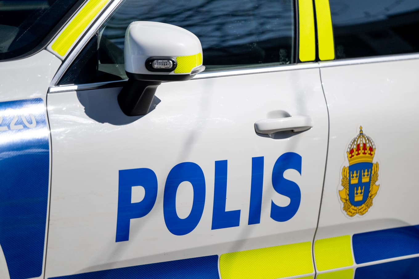 Tre män tog sig vid midnatt in i en lägenhet i Bromölla och attackerade två män. Arkivbild. Foto: Christine Olsson/TT