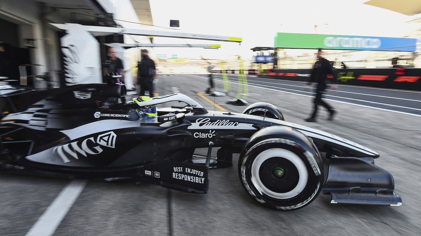 Sergio Pérez och Valtteri Bottas är två rutinerade förare som numera kör för Cadillac. Foto: Toshifumi Kitamura/AFP via Getty Images