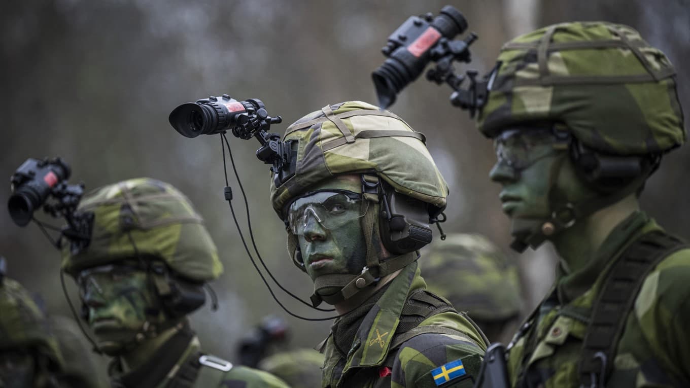 De kommande veckorna kommer det att pågå militärövningar runt om i Sverige. Totalt 13 länder deltar i årets Aurora 26. Foto: Jonathan Näckstrand/AFP via Getty Images