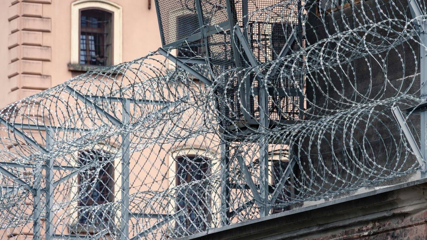 Allt fler personer döms till fängelse. Foto: Pawel Czerwinski